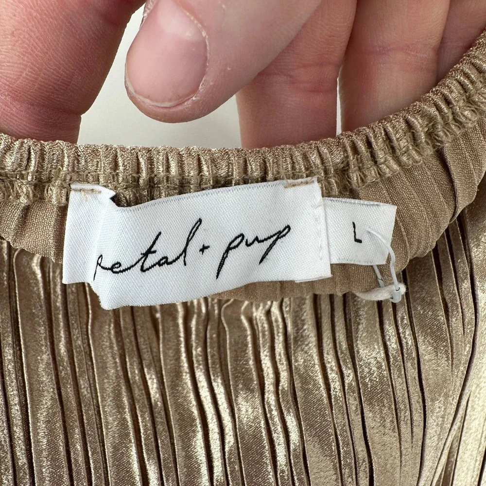 New Petal & Pup Gold Shimmer Women's Liza Pleated Maxi Slip Dress Large‎